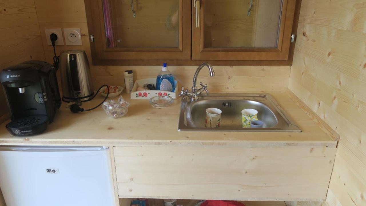 Une Bouteille Au Canal Dieupentale Ngoại thất bức ảnh